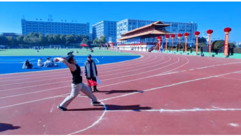 交通运输工程学院学子2025年再破2项校运会纪录